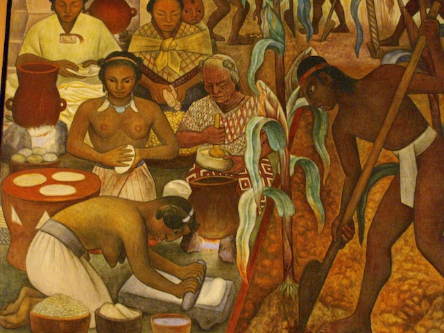 mural de Diego Rivera con escenas relacionadas con el maíz
