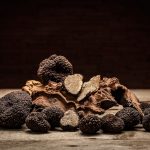 Trufas negras frescas tras la nueva regulación trufado
