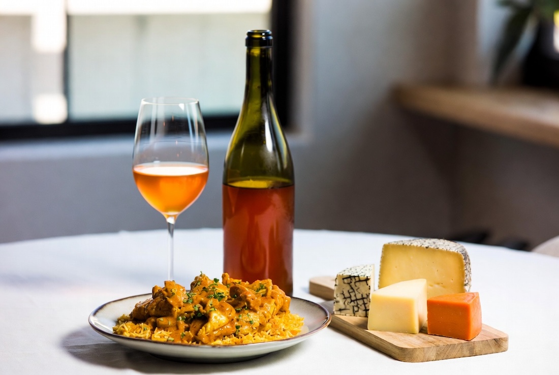 vinos naranjas y pet-nat con propuesta gastronómica