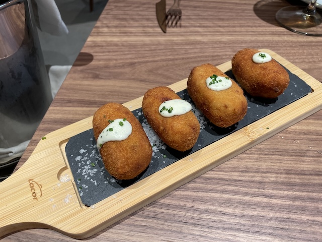 Croquetas fantásticas de Kema en Pau Casals